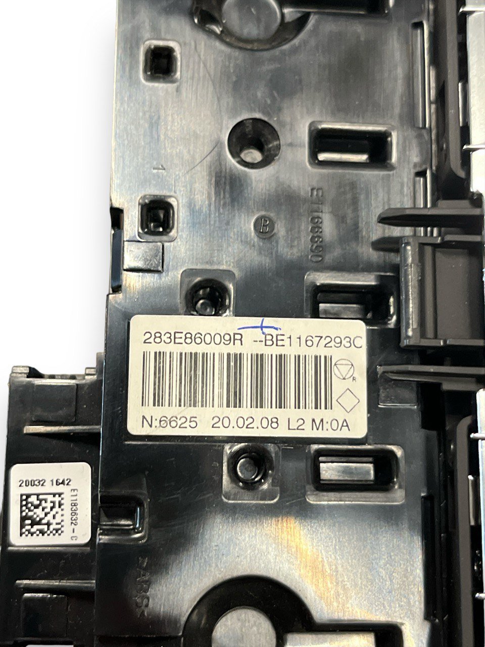 Modanatura comandi clima / pulsantiera multifunzione Renault Captur II (2019>)cod.283E86009R