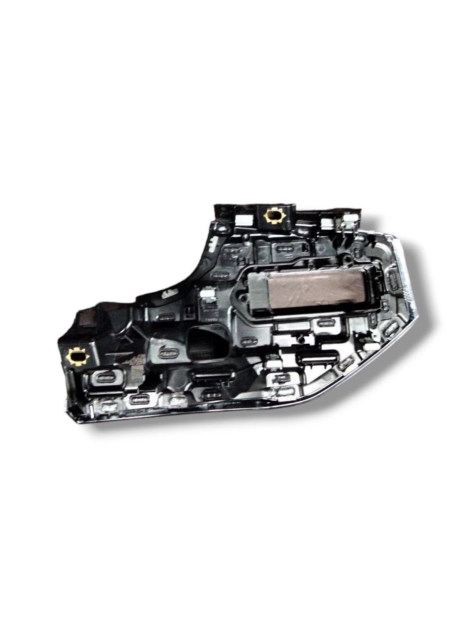 Modanatura cruscotto lato guida Audi Q3 / RSQ3 (2021) cod.83B853189A