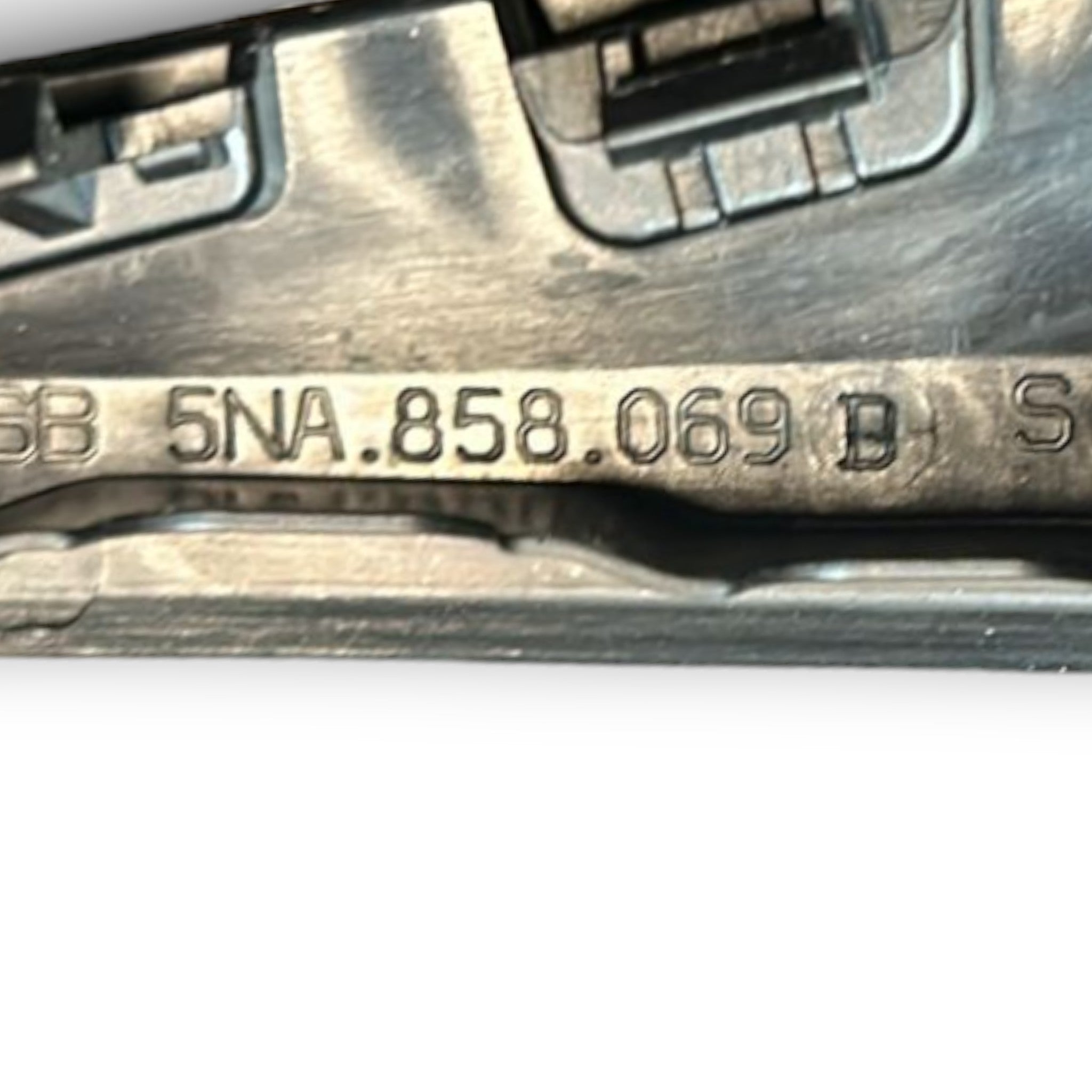Modanatura / Rivestimento Cruscotto Volkswagen Tiguan (AD1) (2016 > 2024)
