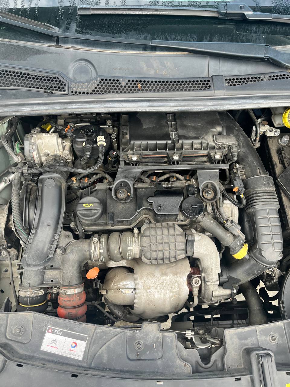 Motore Citroen C3 ( 2019 ) 1.6 Diesel 55 kw 75 cv cod : 9HK DV6ETEDM