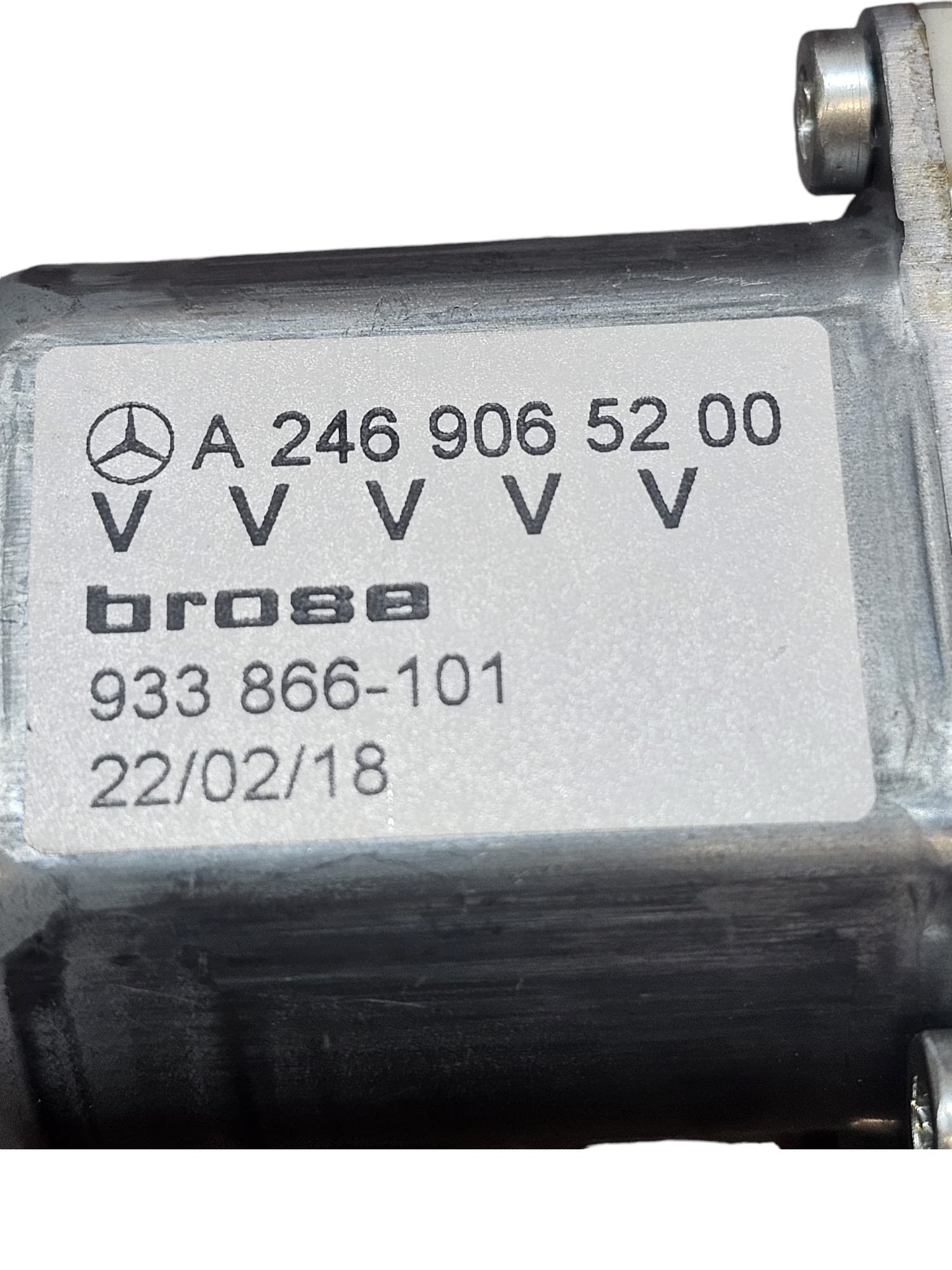 Motorino Alzacristallo anteriore destro Mercedes Classe A W176 Cod:A2469065200 (2012-2018)