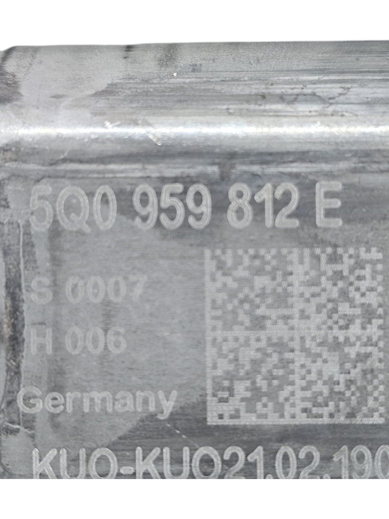 Motorino Alzacristallo Posteriore Destro Seat Leon III (2014-2019) Cod:5Q0959812E