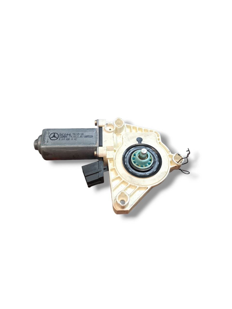 Motorino alzavetro anteriore Destro (dx) Mercedes-Benz Classe A W169 / Classe B W245 ( 2004 - 2011 ) COD:A1698201842