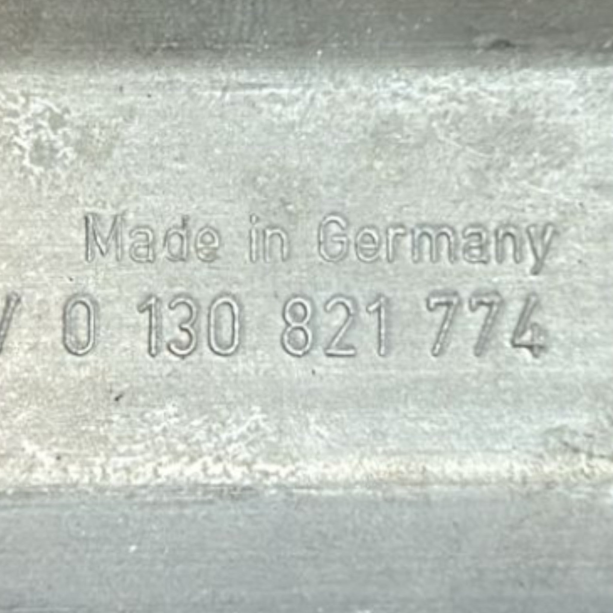 Motorino Alzavetro Elettrico Anteriore Destro Audi A6 (C5 / 4B) cod.102854-XXX (1997 > 2004) cod.0130821774