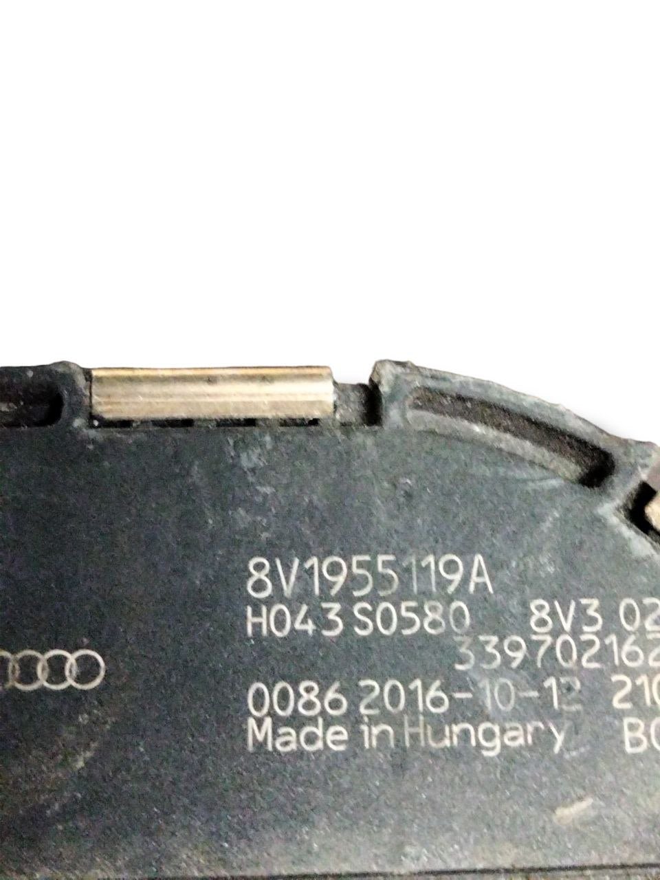 Motorino tergicristalli anteriore Audi A3 8V (2012-2020) cod.1397220692 - 8V1955119A