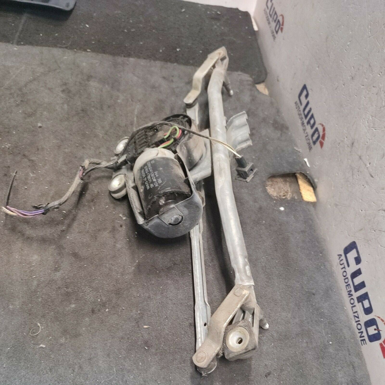 MOTORino Tergicristalli con  Tandem  Ford KA (1996-2008) RBT 0390241136