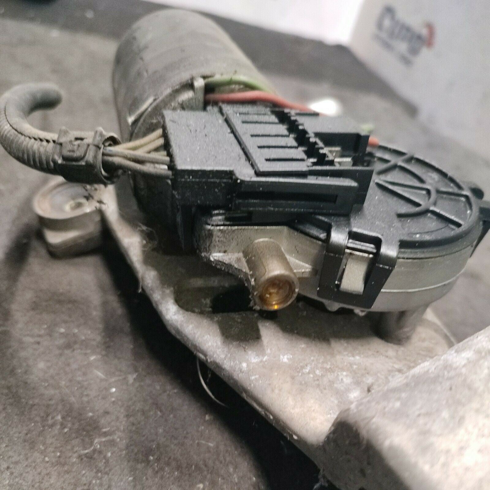 Motorino Tergicristallo Anteriore Con Tandem  Ford Focus (1998-2005) 0390241362