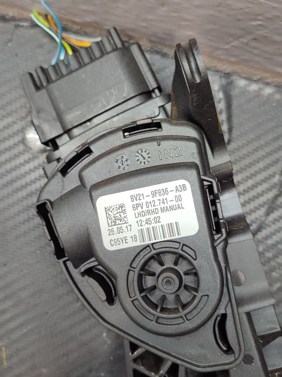 Pedale acceleratore Ford Ecosport cod 8v21-9f836-a3b
