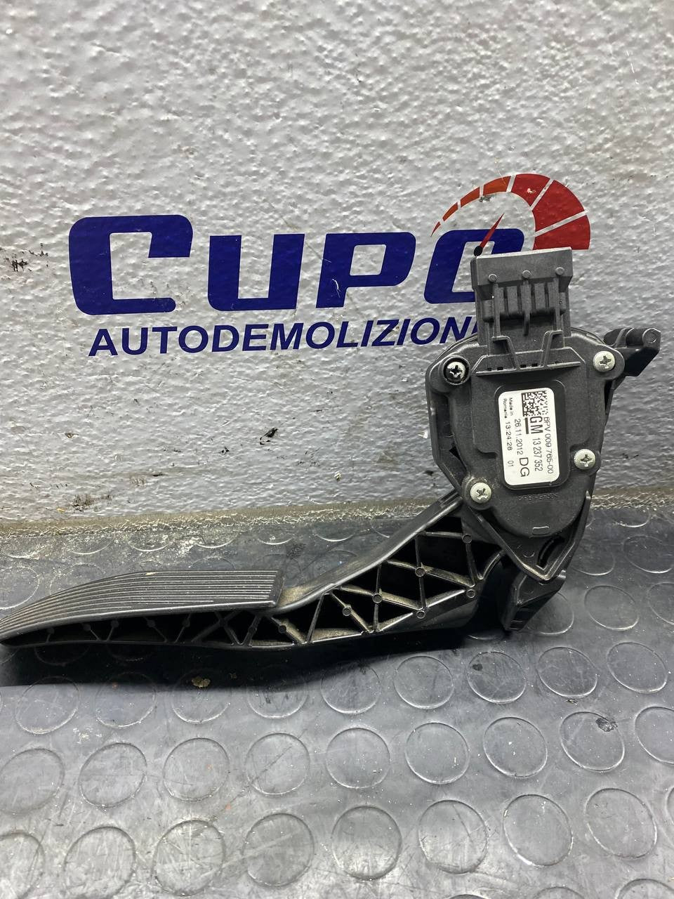 Pedale accelleratore opel insignia (2011) cod:13237352