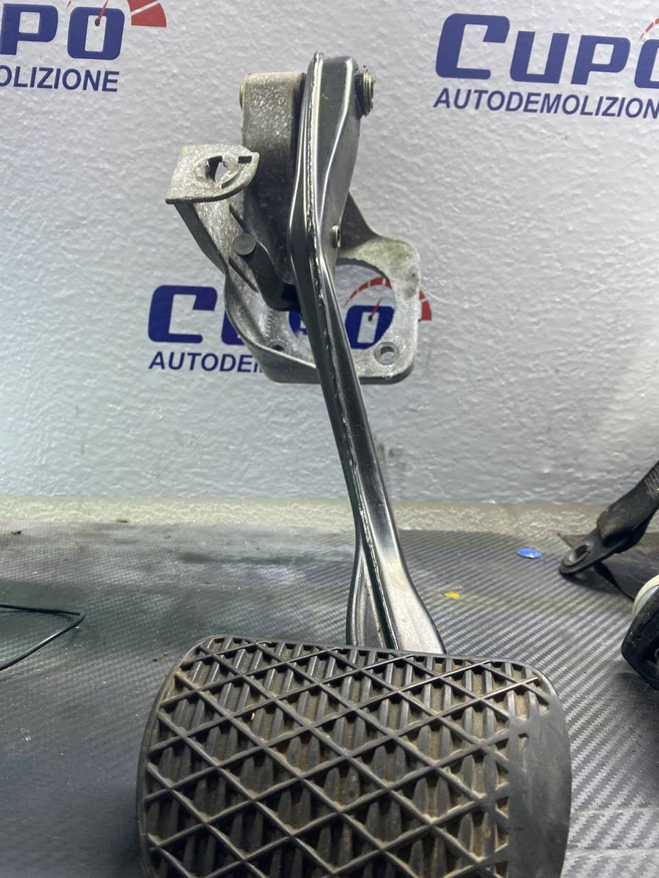 Pedale freno Mercedes classe e w211 cod:a2112900719