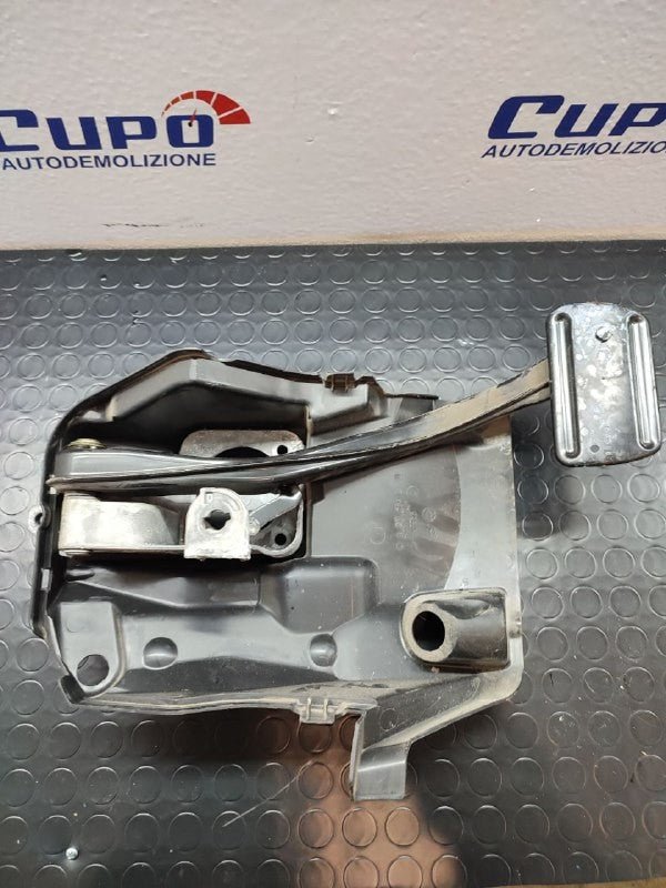 Pedale Freno MERCEDES W211 cod: a2116801318