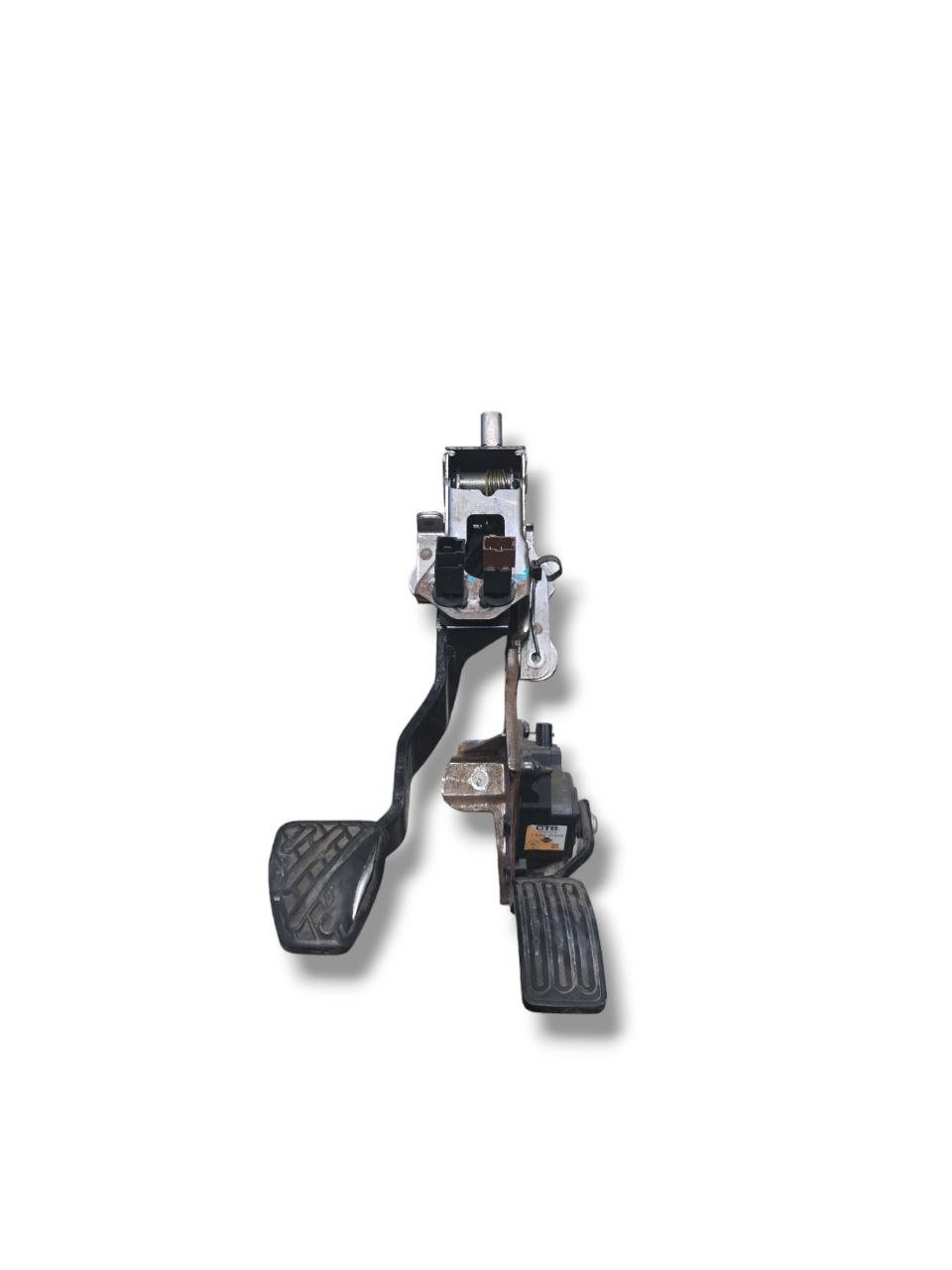 PEDALI RENAULT KOLEOS (2007-2013) Cod : 18002JY40A