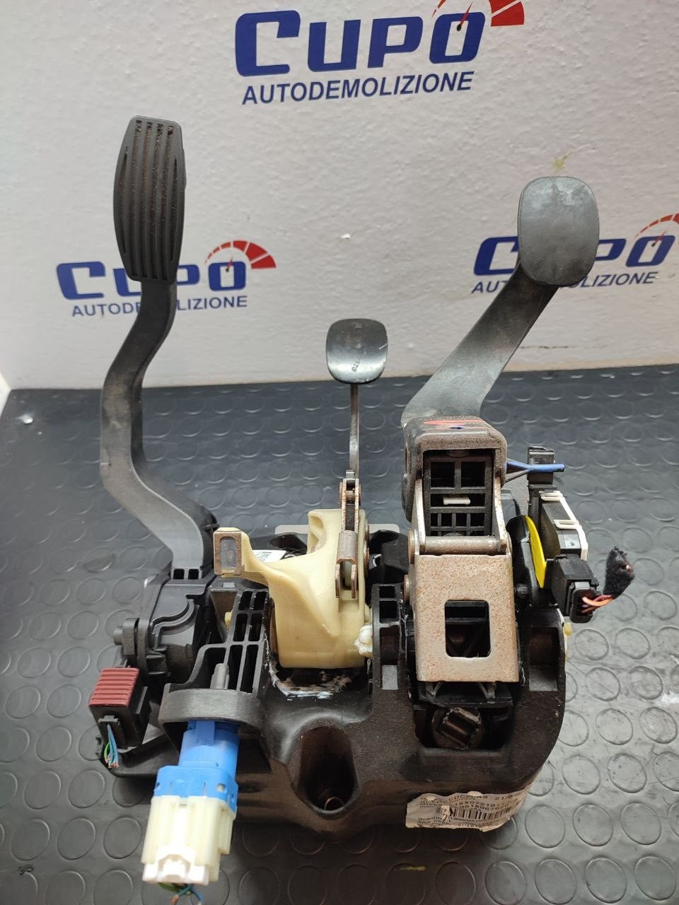 Pedana / Pedaliera Potenziometro + freno +  Frizione ALFA ROMEO GIULIETTA 1.4 (2010) B cod: 0518067620