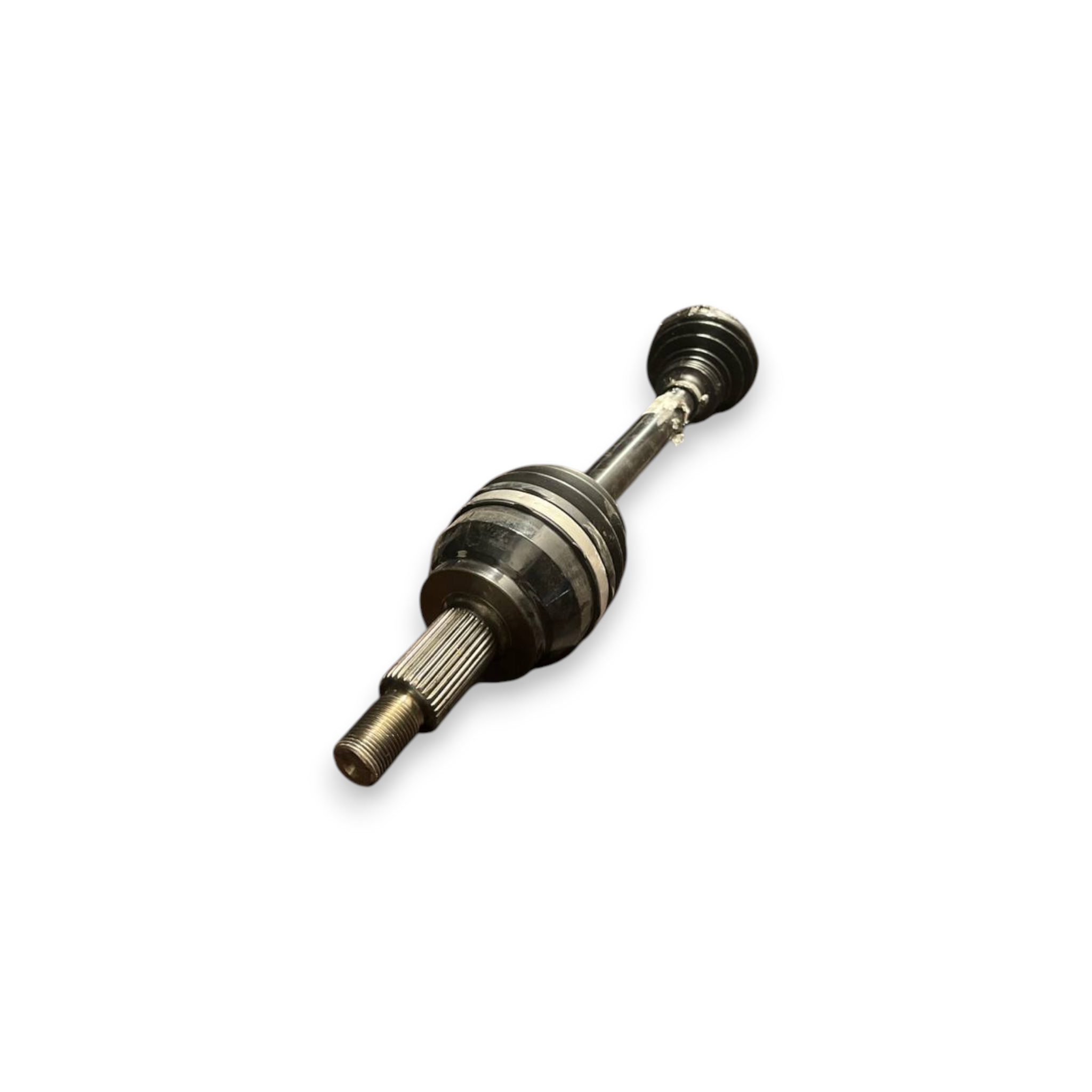 Semiasse anteriore sinistro (sx) Range Rover Vogue L460 3.0 Diesel (2022 -) cod: M8E2-3D402-AB