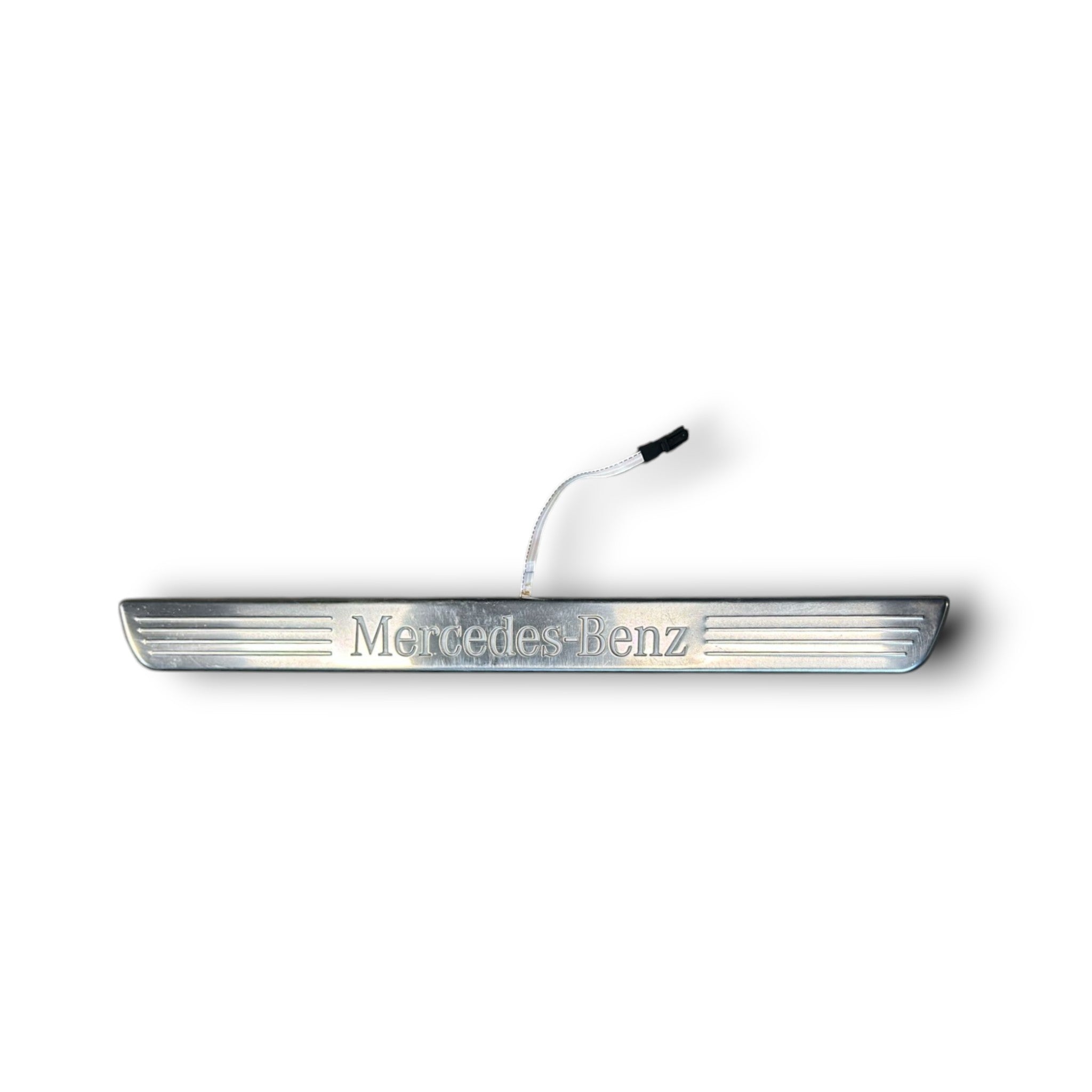 Piastra Battitacco Anteriore Sinistra Mercedes Benz Classe B (W247) cod.A1776809705 (2019 > )