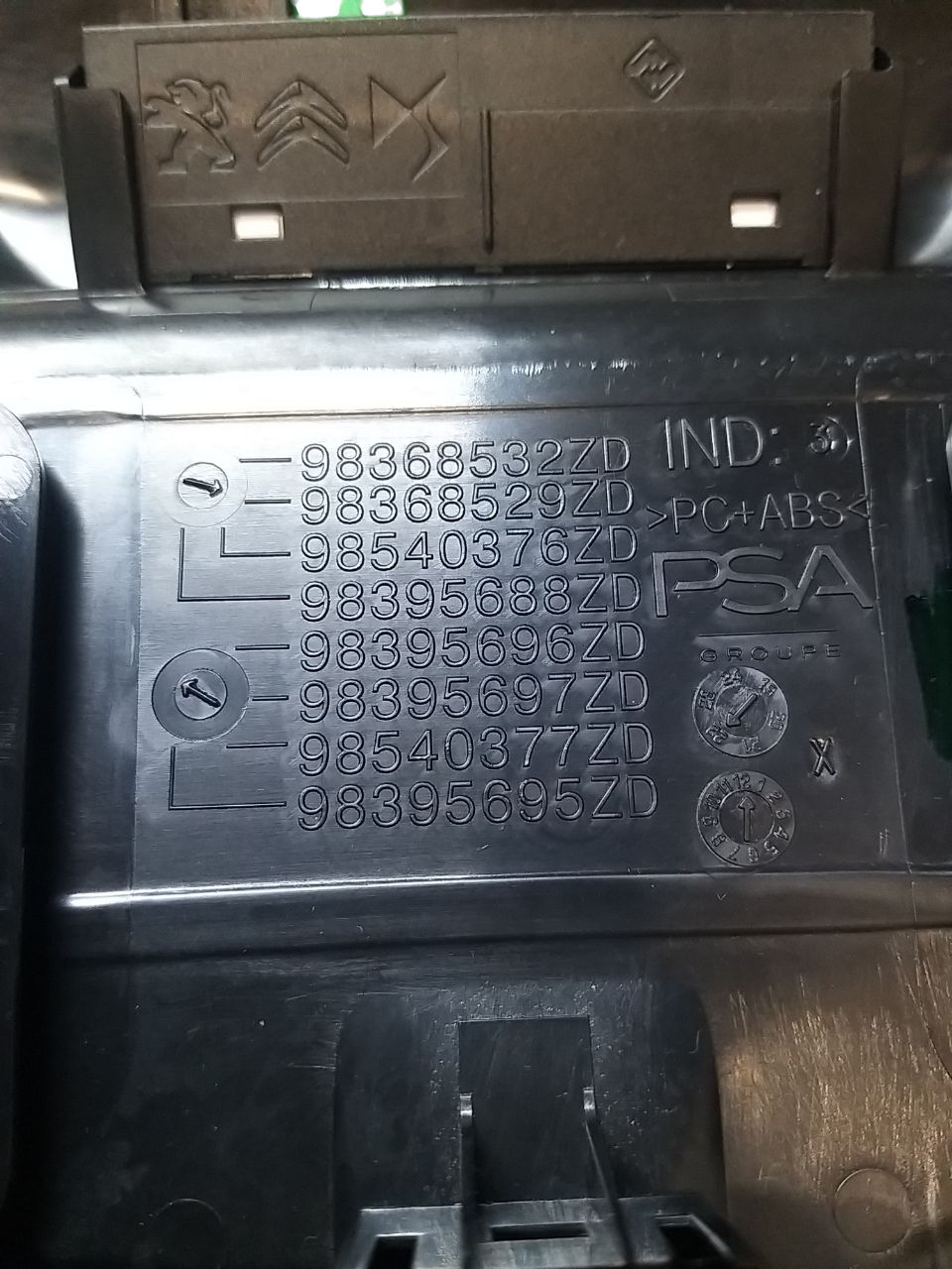 Plafoniera Luce Interna Abitacolo Anteriore Peugeot 308 ( 2020 > ) Cod : 520VP2ECE