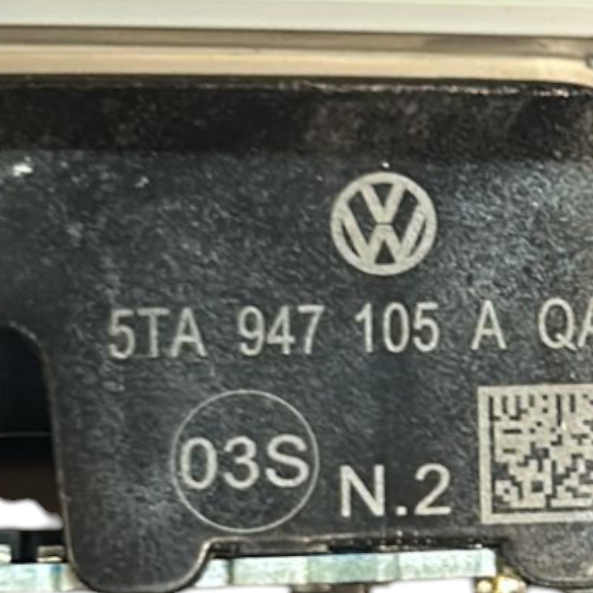 Plafoniera Luci Interne Volkswagen Tiguan (AD1) cod.5TA947105A (2016 > 2024)