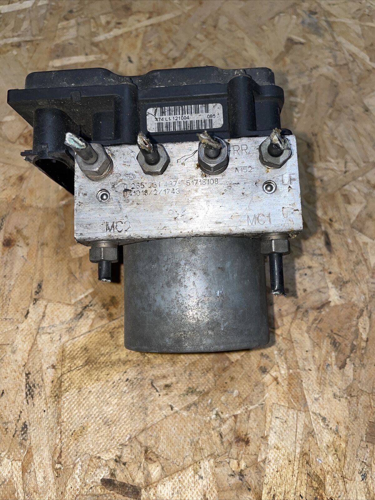 Pompa Abs Fiat Stilo 1.9 Jtd 2001 0265261437 - BIBA-RICAMBI