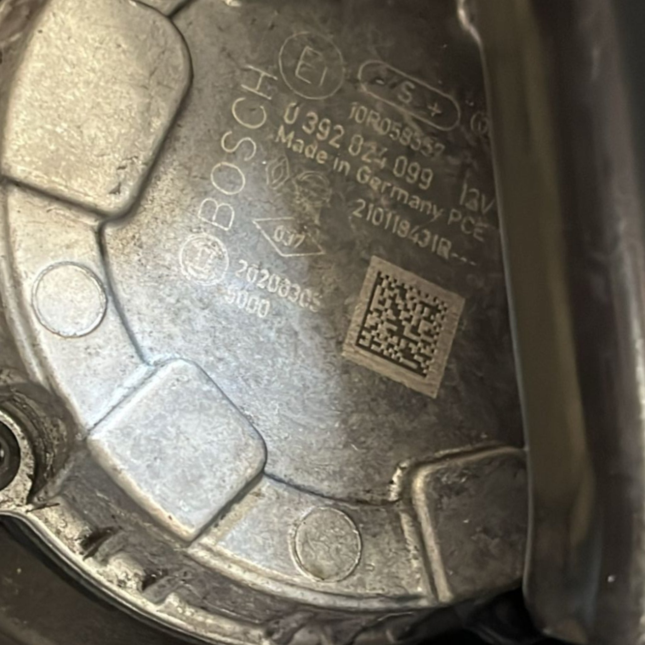 Pompa Acqua Renault Clio V cod:210118431R 1.5 Diesel (2019 > )