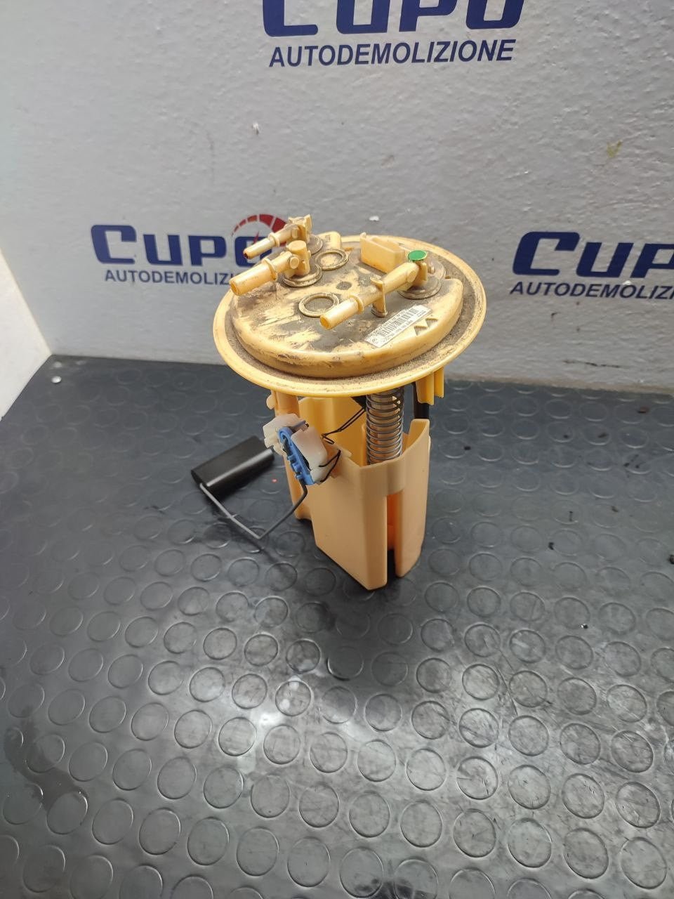 Pompa carburante / galleggiante serbatoio Citroen C3 II 1.4 hdi cod 9685479280