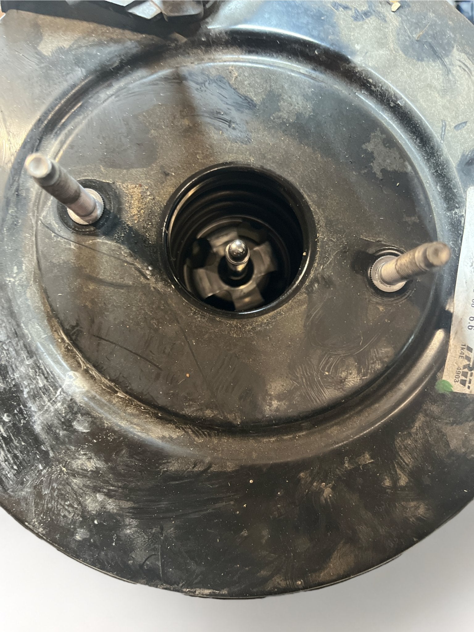 Pompa servofreno Peugeot 208 1.6 cod:9811514380