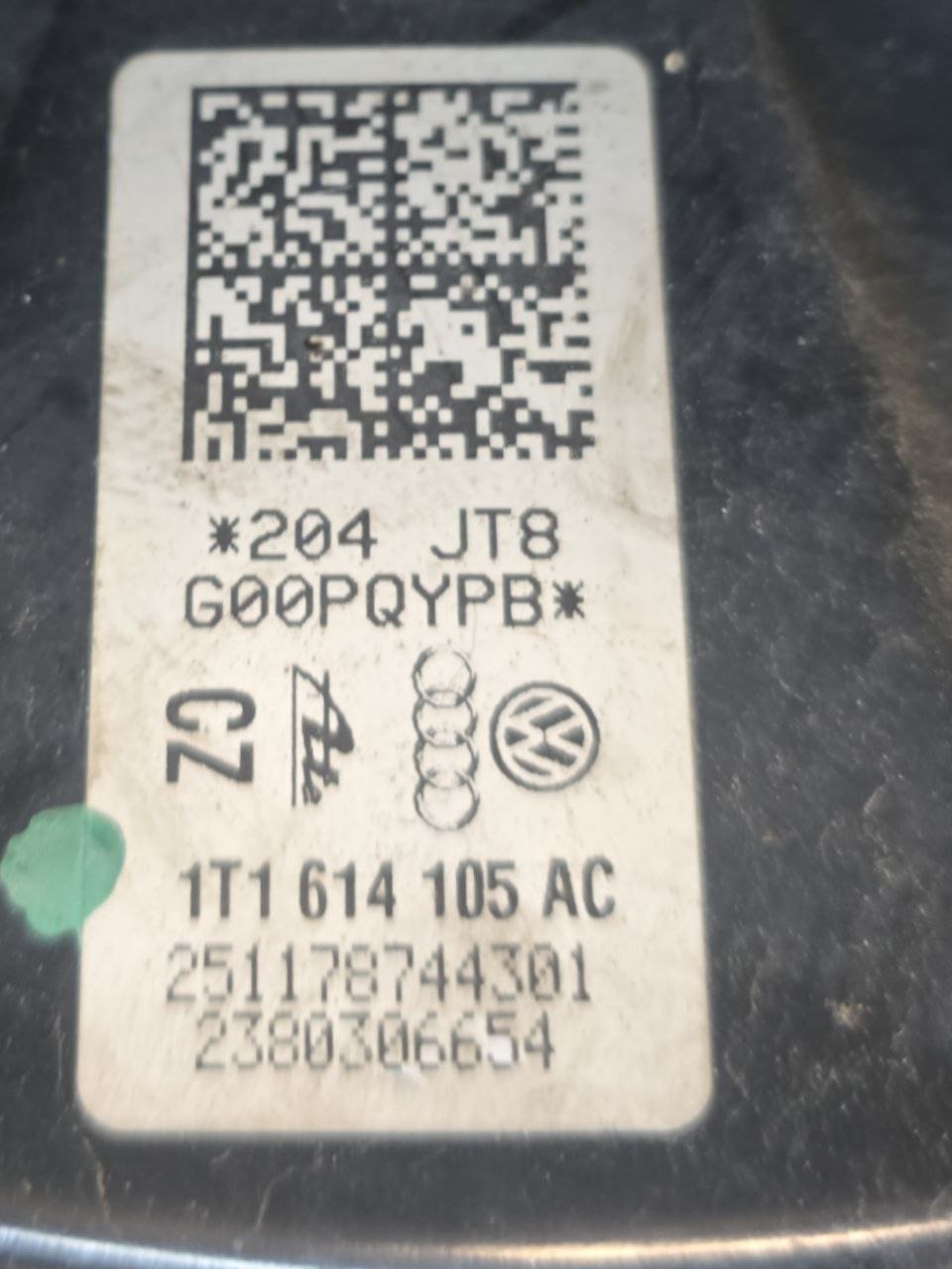 Pompa Servofreno Volkswagen Caddy / Volkswagen Touran 1.6 Diesel ( 2010 - 2015 ) Cod : 1T1614105AC
