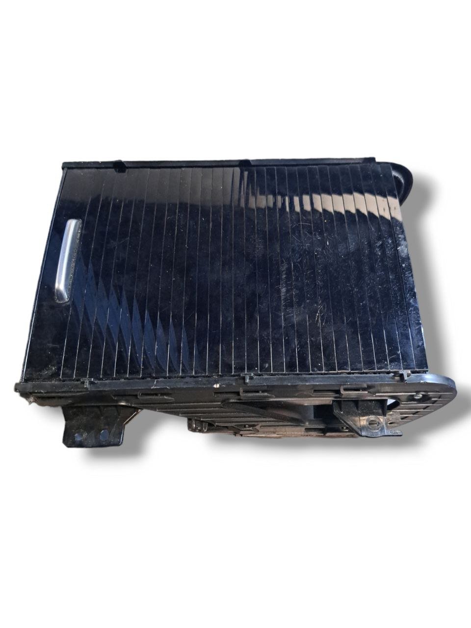 Portabicchieri / Portabevande and Rover Range Rover Evoque (2013) COD:08259005