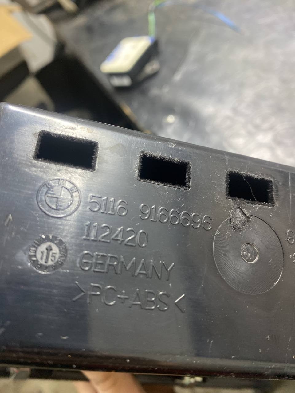 Portaoggetti Bmw serie 5 cod:51169166696