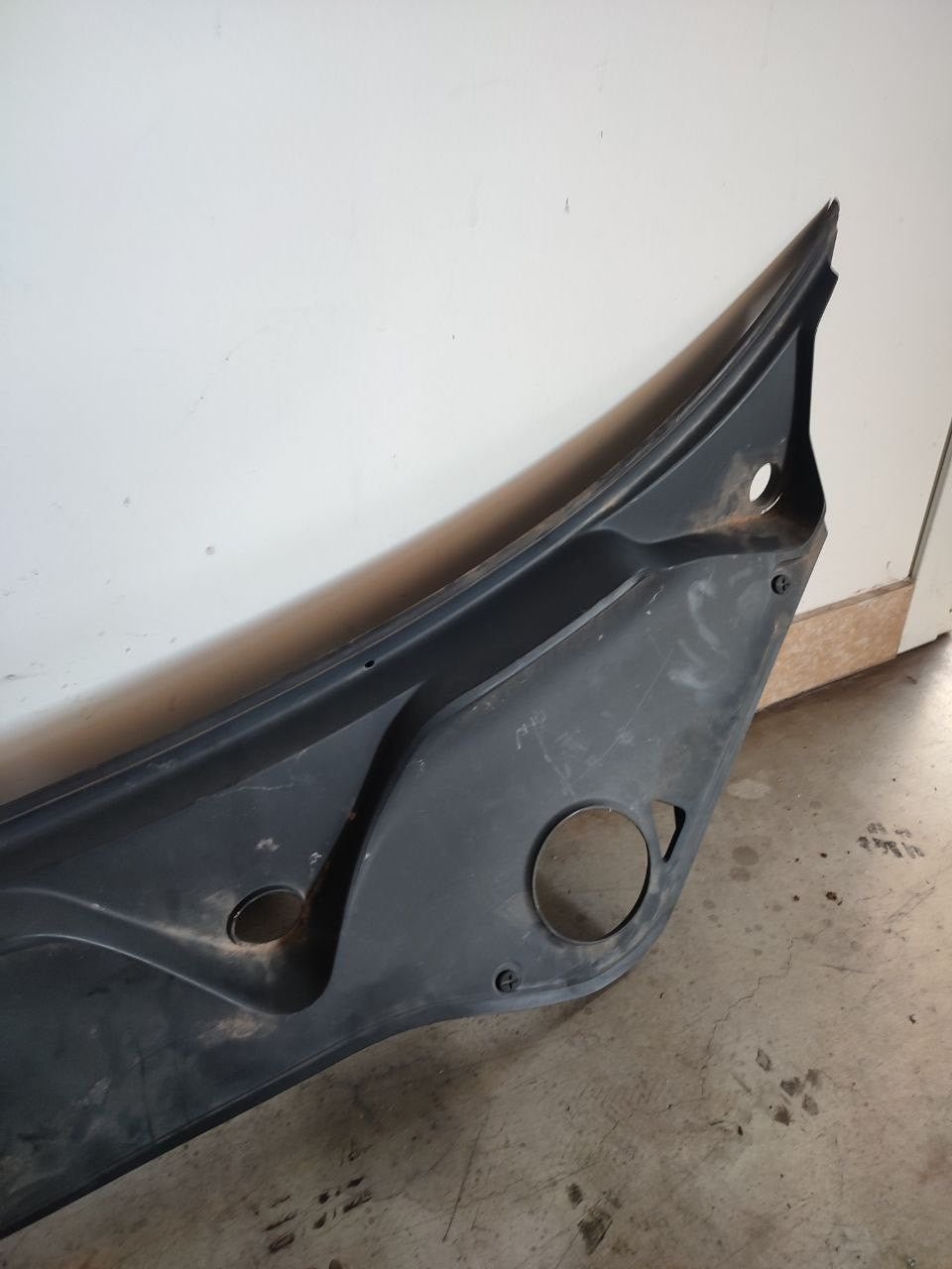 Protezione pannello superiore cappuccio Porsche Panamera (970) cod: 970 555 063 03