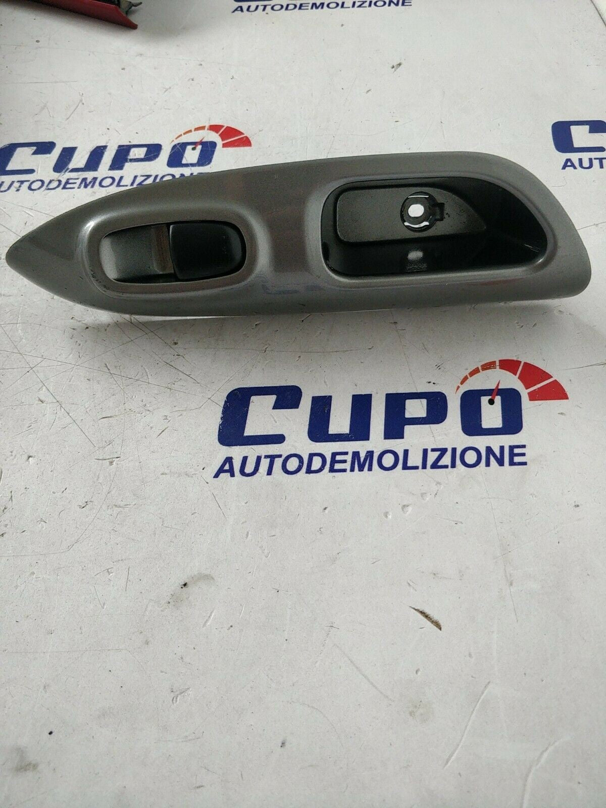 Pulsante Alzacristalli Posteriore Destro Nissan Juke F15 2012 25411-1KA5A