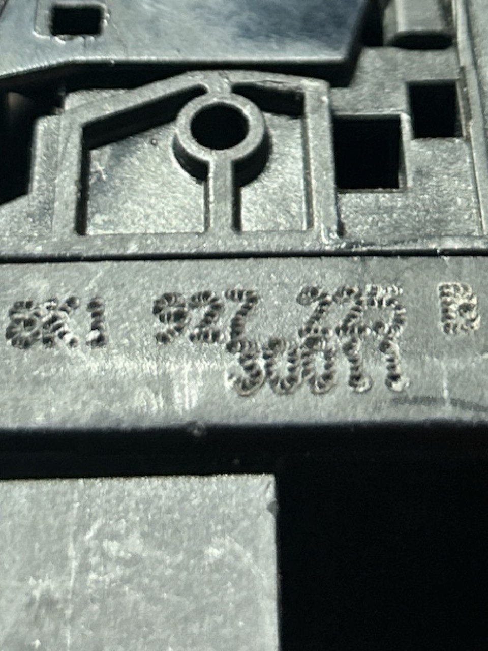 Pulsante Freno A Mano / Di Stazionamento Audi A4 (B8) (8K) ( 12008> 2016) cod.8K1927225B