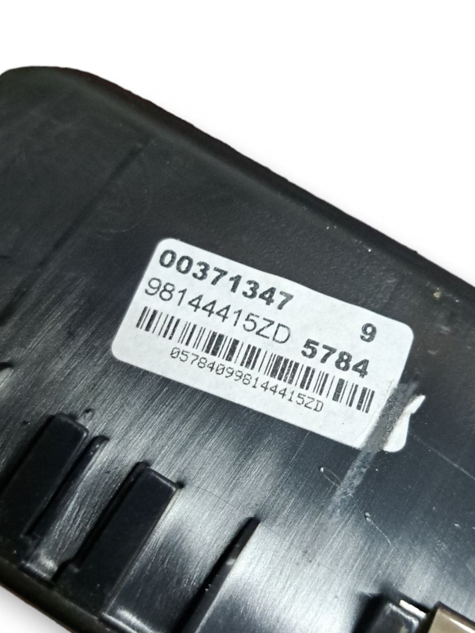 Pulsantiera Alzavetro anteriore sinistra (sx) Peugeot Expert / Citroen Berlingo (2018) COD:98144415ZD