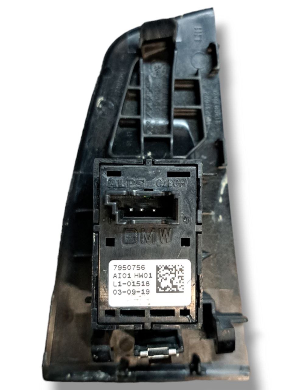 Pulsantiera alzavetro posteriore sinistra Bmw Serie 1 F40 (2022) COD:7480261
