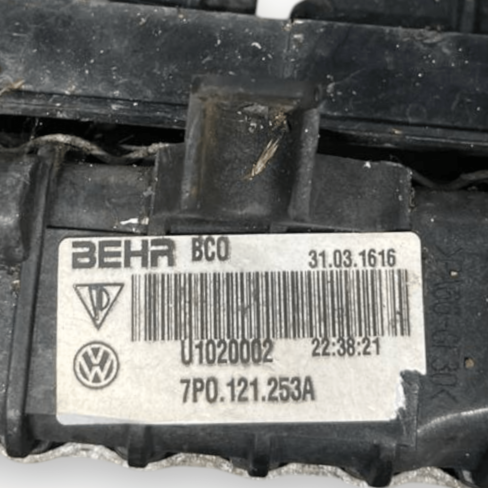 Radiatore Motore Porsche Cayenne II 92A 3.0 Benzina (2010 al 2017) cod: 7P0121253A