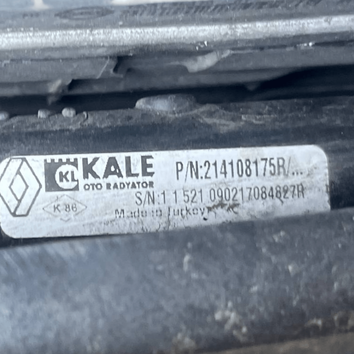 Radiatore Renault Megane IV 1.5 Diesel (2015 -) cod: 214108175R