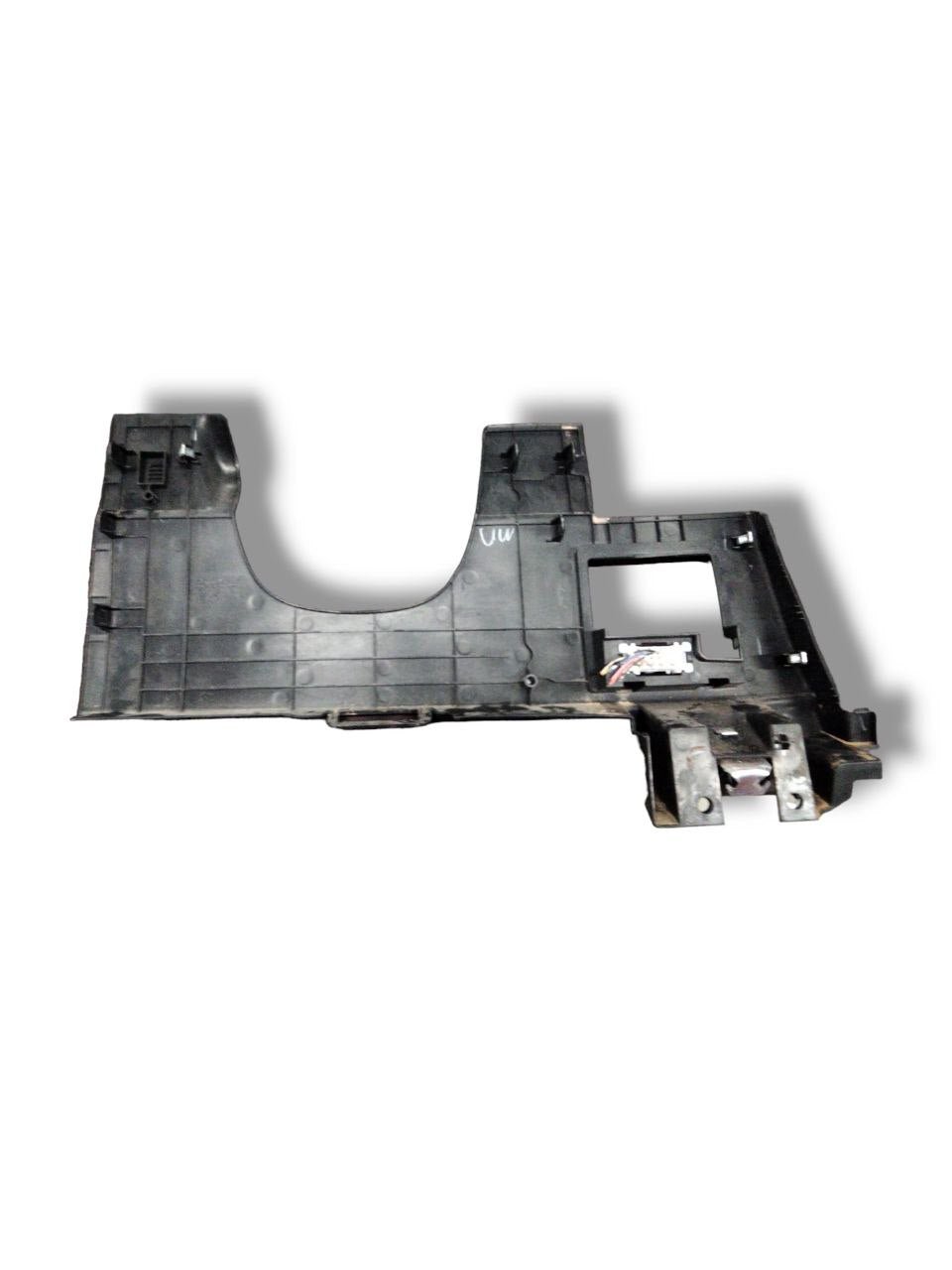 Rivestimento / Modanatura cruscotto inferiore sinistro Nissan Qashqai J10 ( 2006 - 2014 )cod.68106JD900