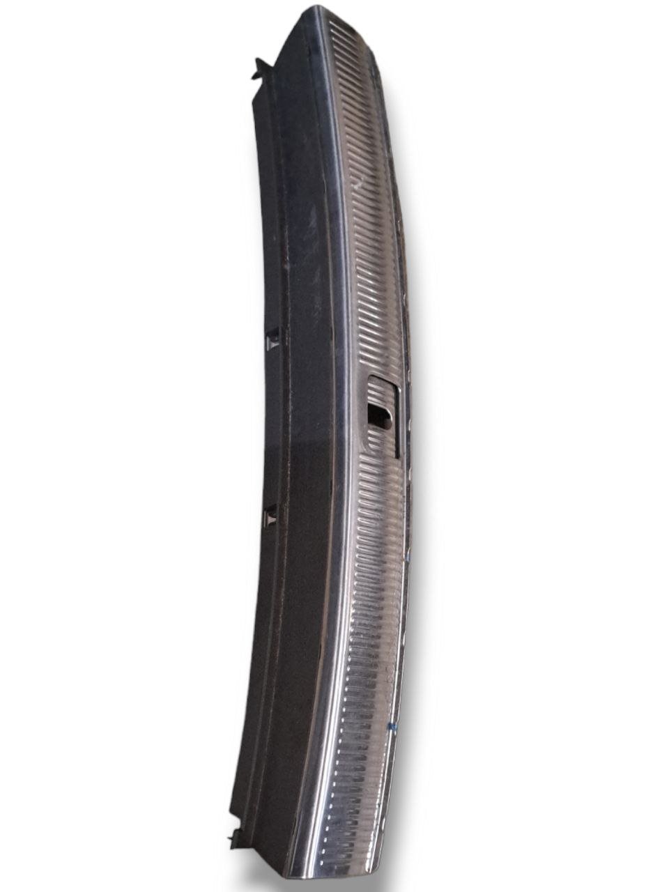 Rivestimento Modanatura posteriore batticofano  Audi Q5 (2019) COD:80A864483