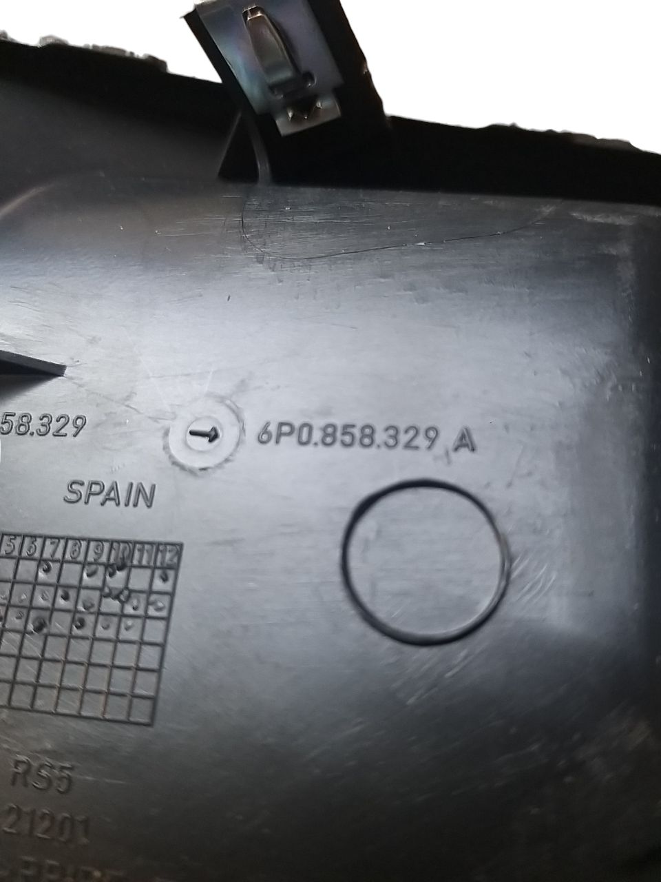 Rivestimento / Modanatura Tunnel Centrale Seat Ibiza ( 2015 - 2017 ) Cod : 6P0858329A