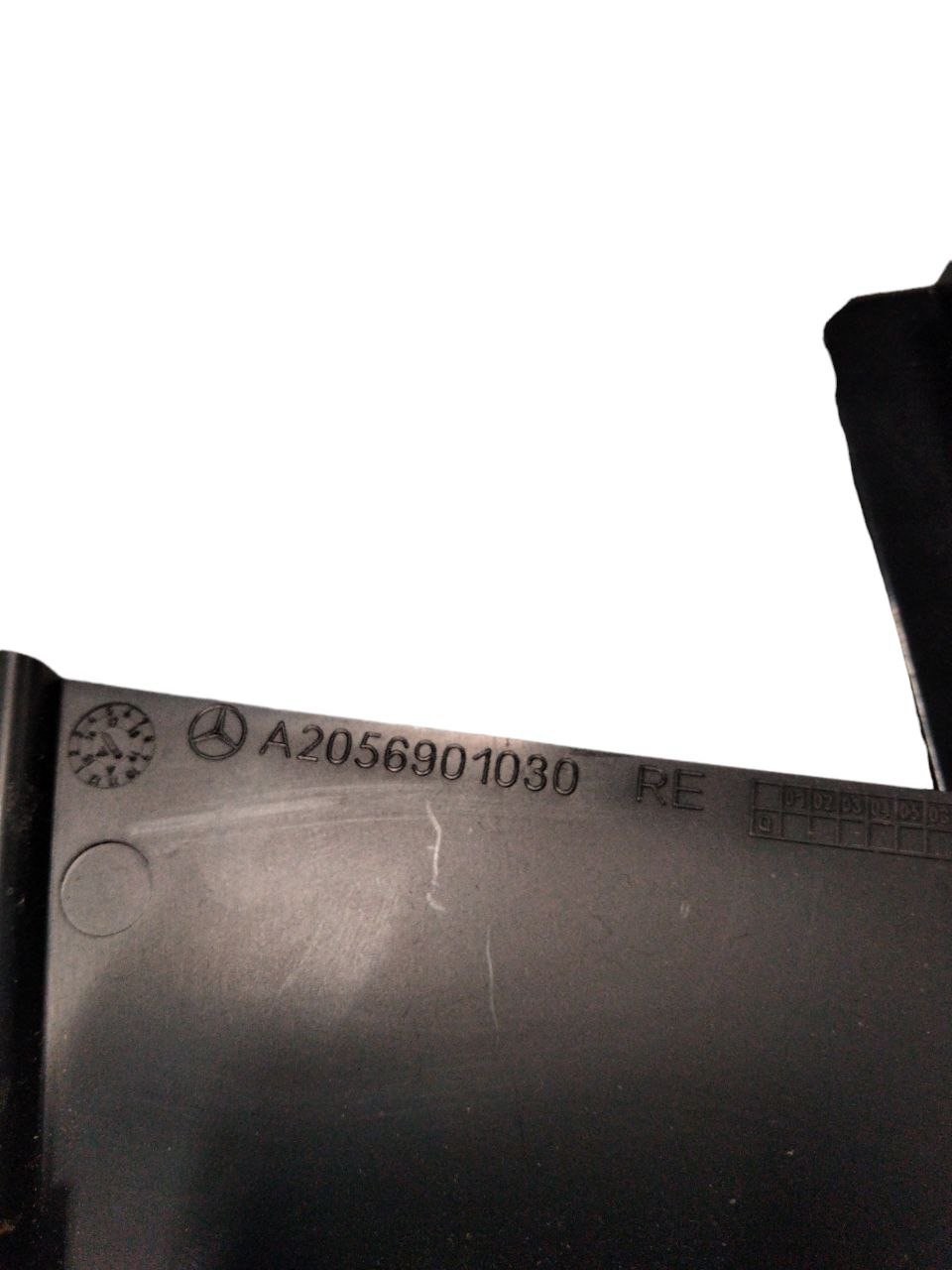 Rivestimento Montante anteriore destro Mercedes Benz Classe C W205 cod.A2056901030 (2014-2021)