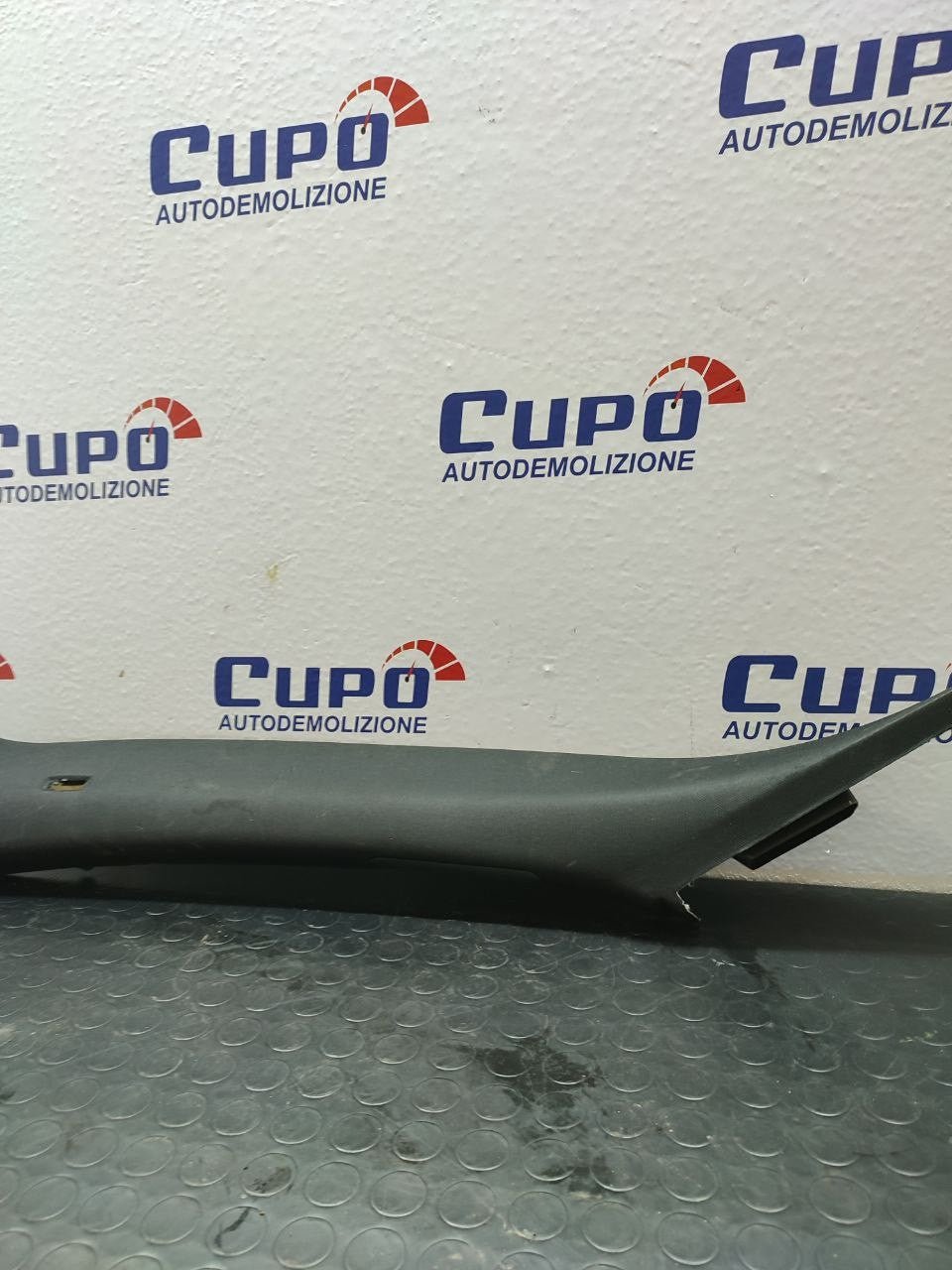Rivestimento montante anteriore sinistro Jaguar xe 2017 cod: gx73-03513-ad8pvj