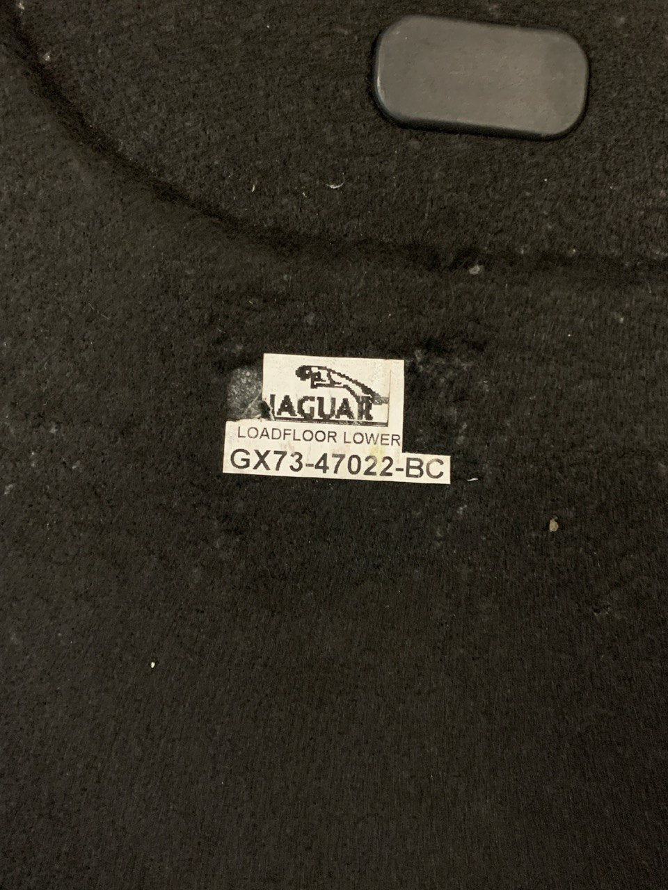 Rivestimento Moquette Piano Di Carico Cofano Posteriore Jaguar Xe (2017) cod.gx7347022