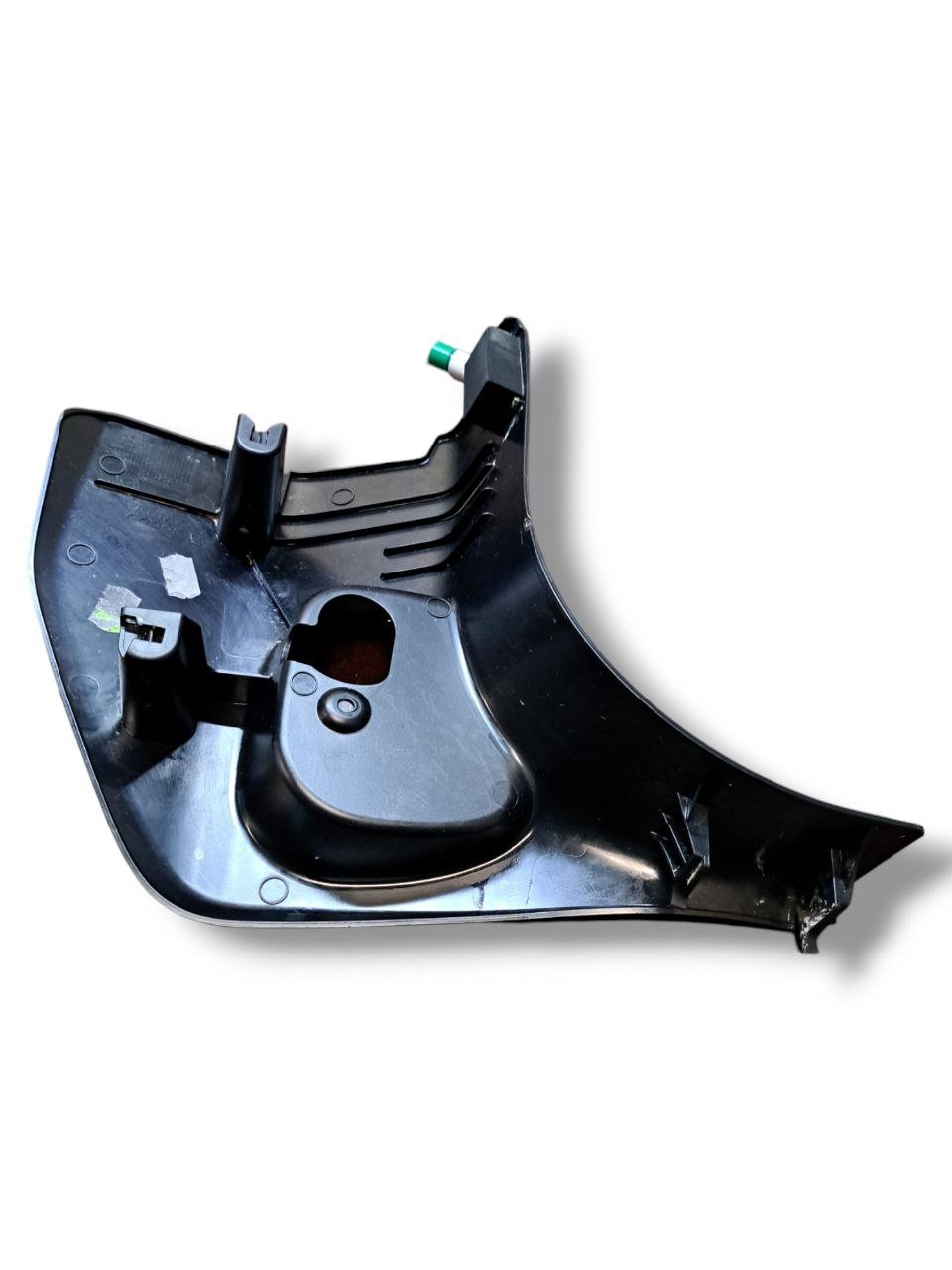 Rivestimento pilastro anteriore sinistro Bmw Serie 1 F40 ( 2022) COD:7444935