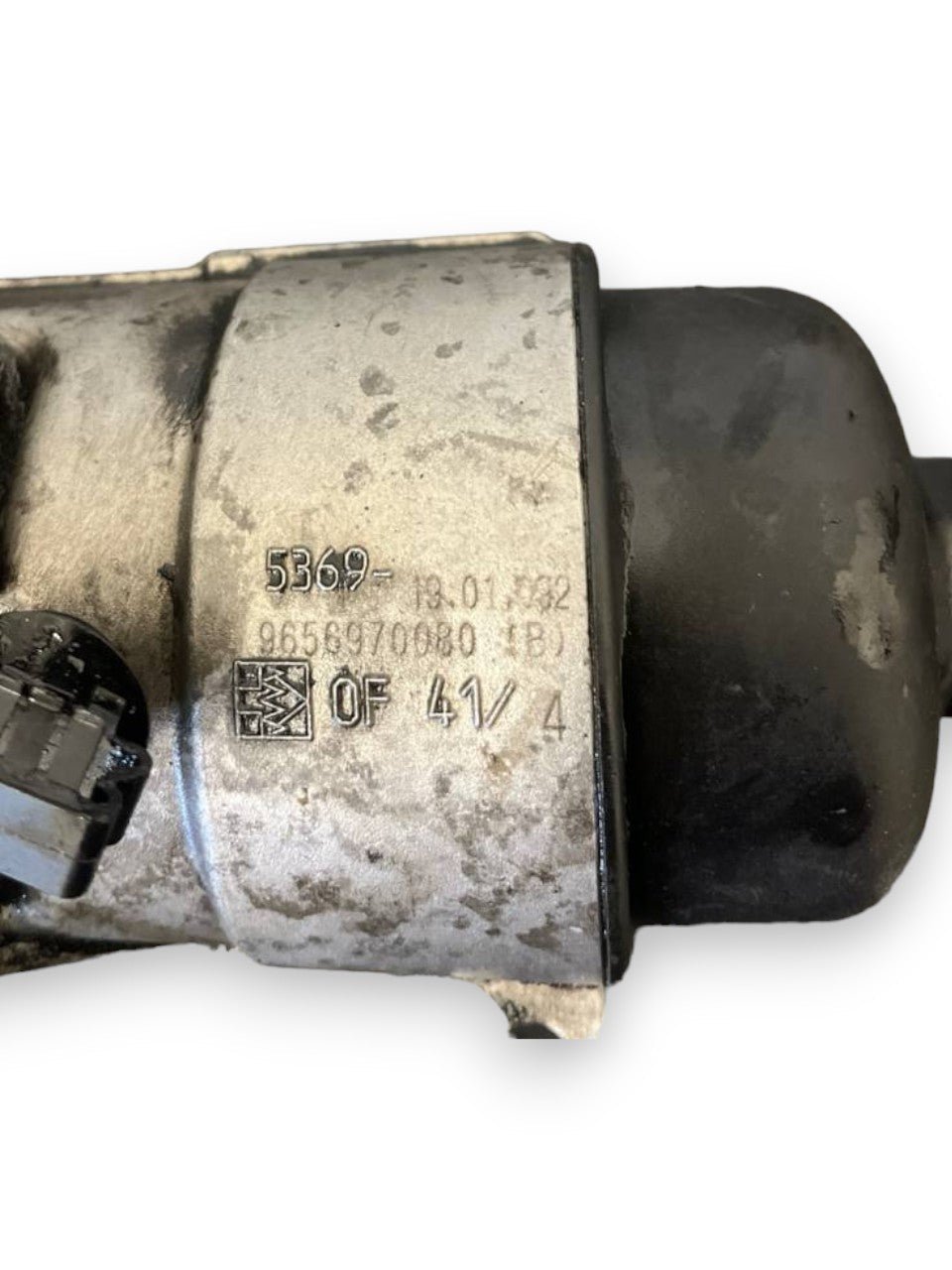 Scambiatore Calore + Supporto Filtro Olio Citroen C4 Picasso / Citroen C3 / Peugeot 307 / Peugeot 308 / Peugeot 207 / Ford Focus / Peugeot 3008  1.6 hdi (2006 al 2013) cod: 9656970080