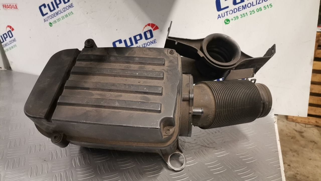 Scatola filtro aria Volkswagen Touran 2005 cod: 1k0183