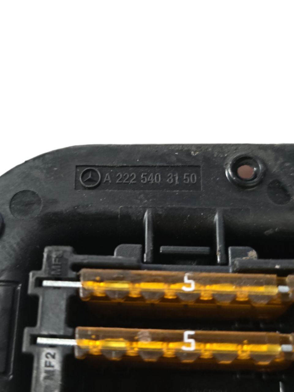 Scatola Porta Fusibili Mercedes-Benz Classe C w205 2.2 Diesel Cod : A2225403150 (2014-2021)