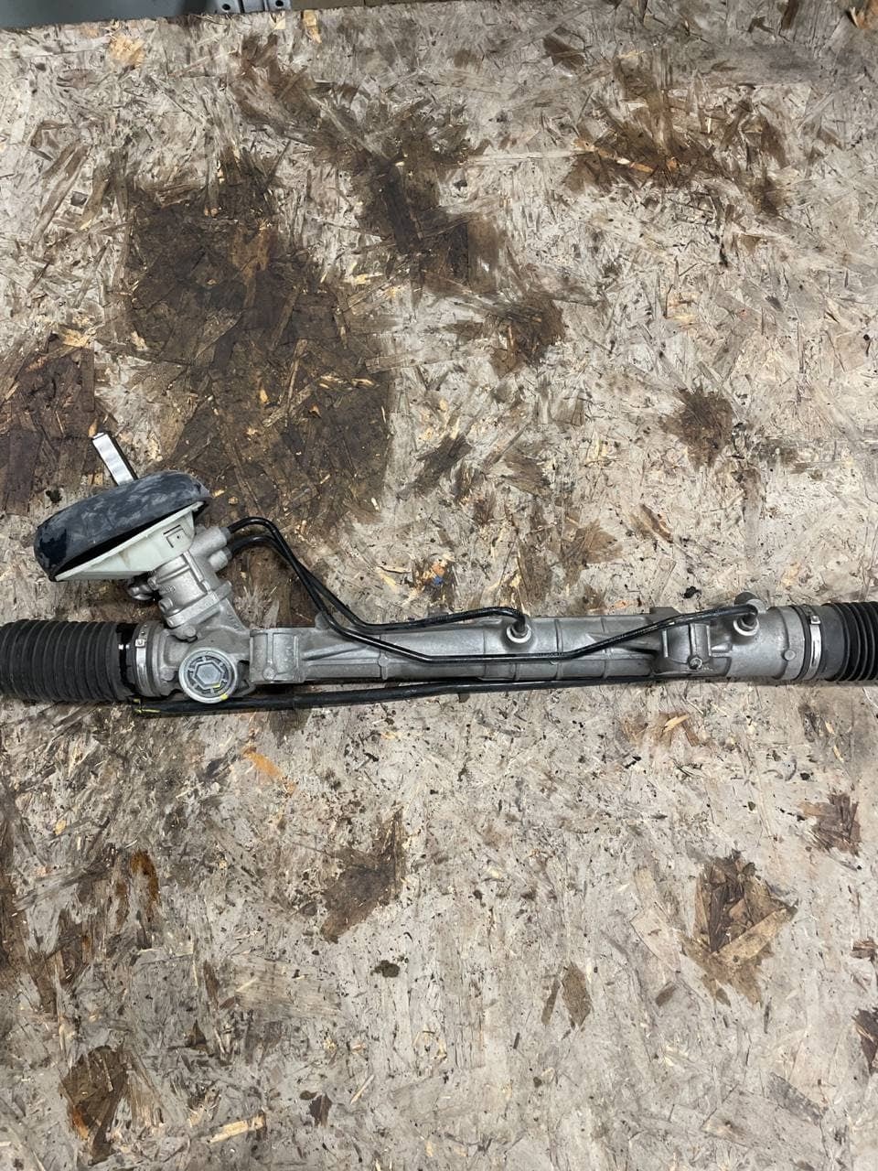 Scatola sterzo dacia sandero / logan 1.5 dci  490014306r