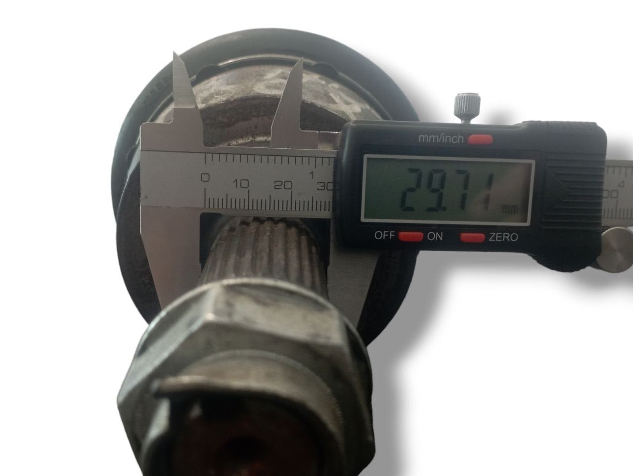 Semiasse / Albero Motore Automatico 6 Marce anteriore sinistro (sx) Jeep Compass 4XE 4WD (2022) cod: EBJ100MBP460