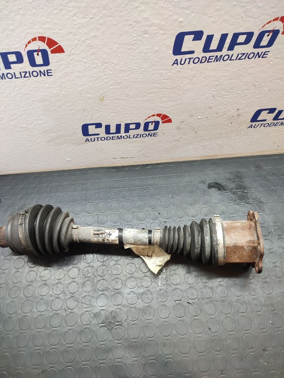 Semiasse anteriore destro Audi A4 b8 2.0 tdi cod 8k0407271a