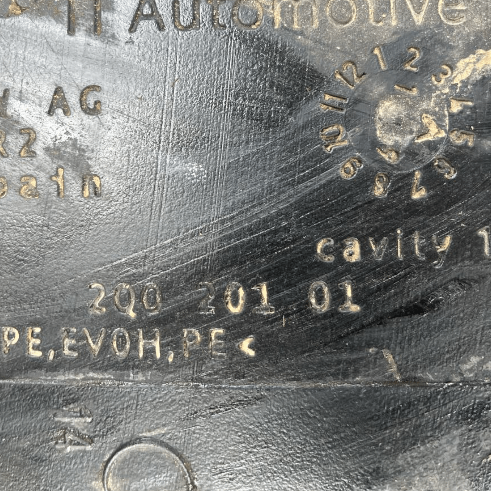 Serbatoio carburante + serbatoio adblue Audi A1 GB 1.0 benzina (2018->) cod.2Q020101