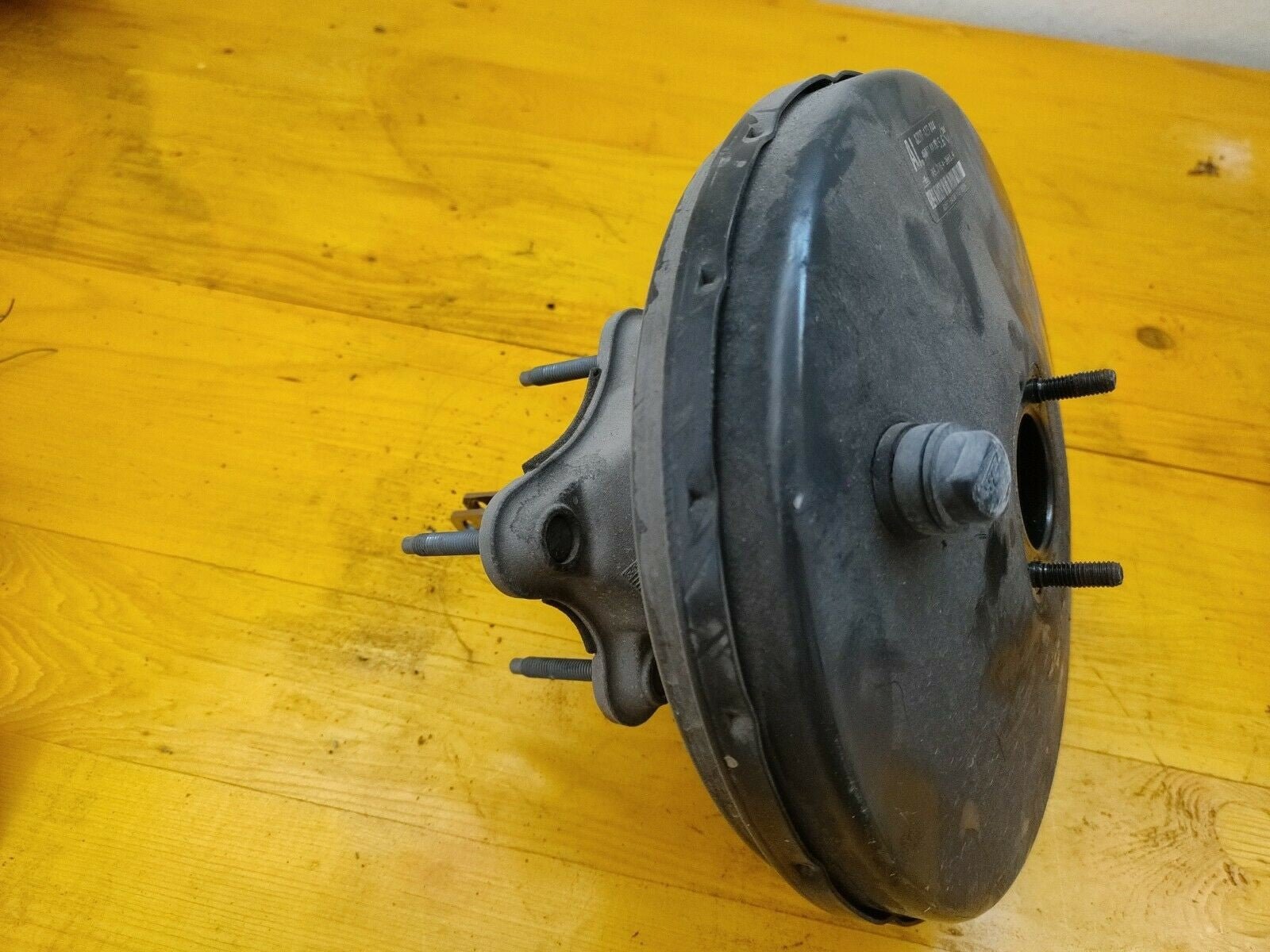 Servofreno Nissan Micra (2004) 8200 123 844 - BIBA-RICAMBI